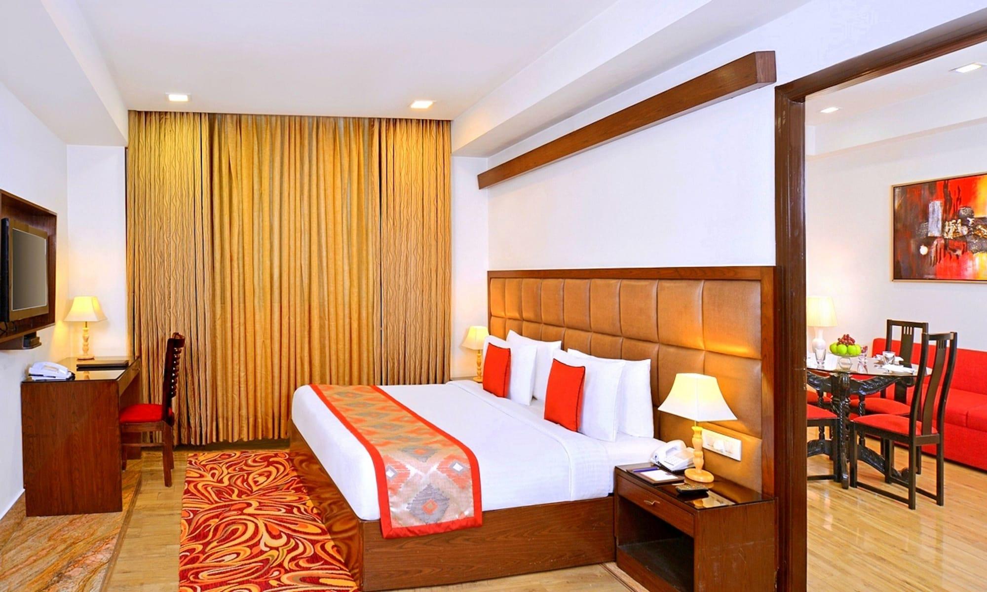 Taurus Sarovar Portico Нью-Дели Экстерьер фото