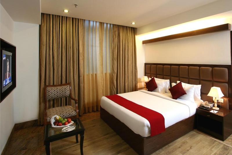 Taurus Sarovar Portico Нью-Дели Экстерьер фото