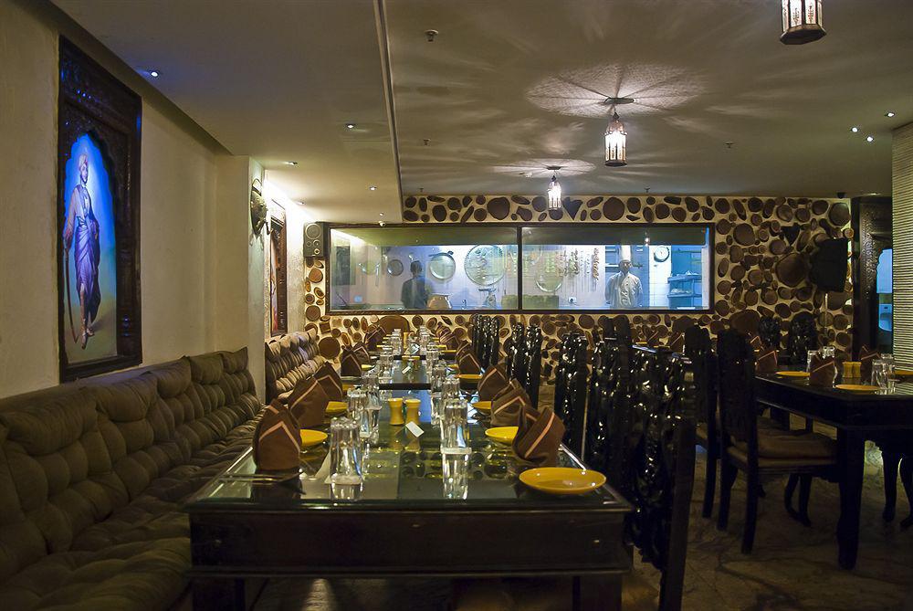 Taurus Sarovar Portico Нью-Дели Экстерьер фото